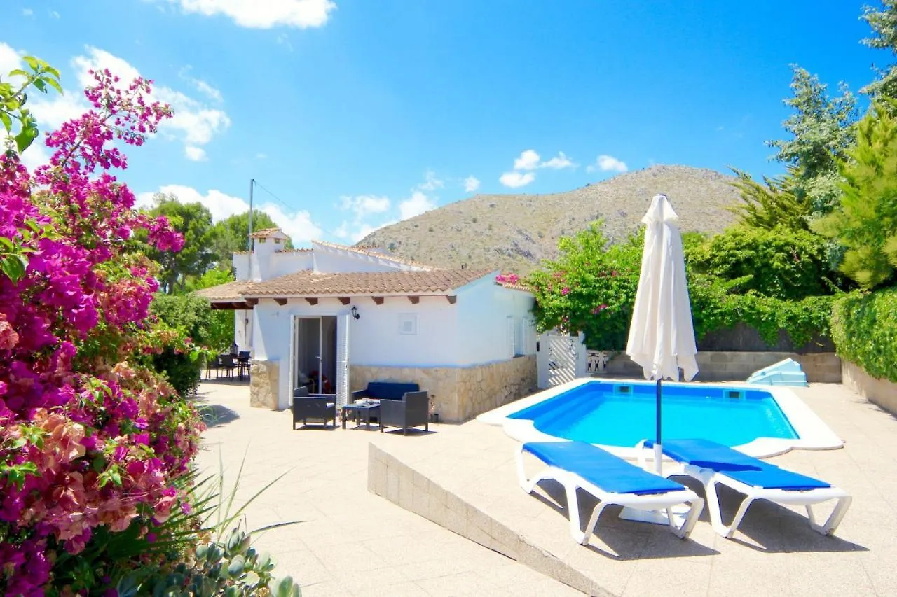 Beach Villa Carmen By Sealand Villas contacts